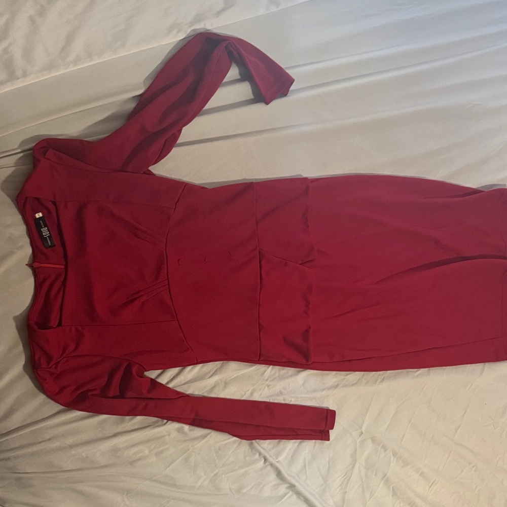 Solo Long Sleeve Red Dress
